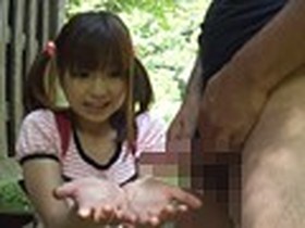 下校途中の美少女を1本釣り！！センズリみせ射精！！　サンプル画像05